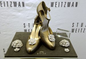 RETRO ROSE PUMPS BY STUART WEITZMAN